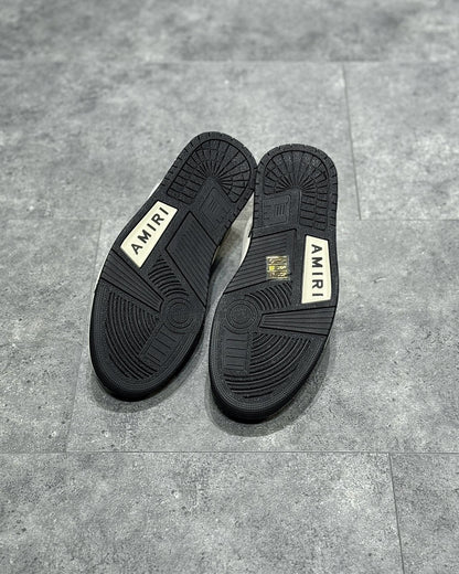 AMR Sneakers