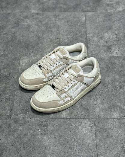 AMR Sneakers