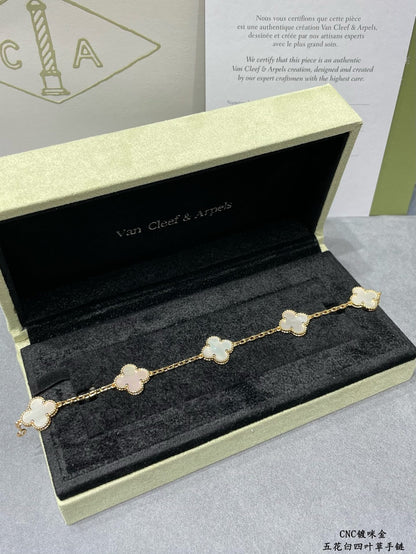 VCA Bracelet