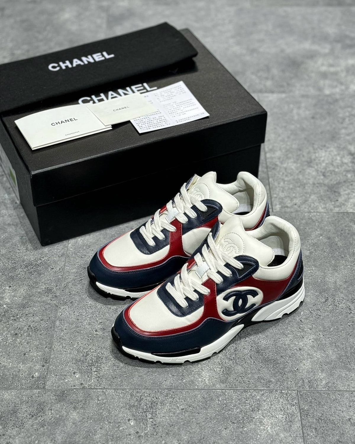 CHA Sneakers