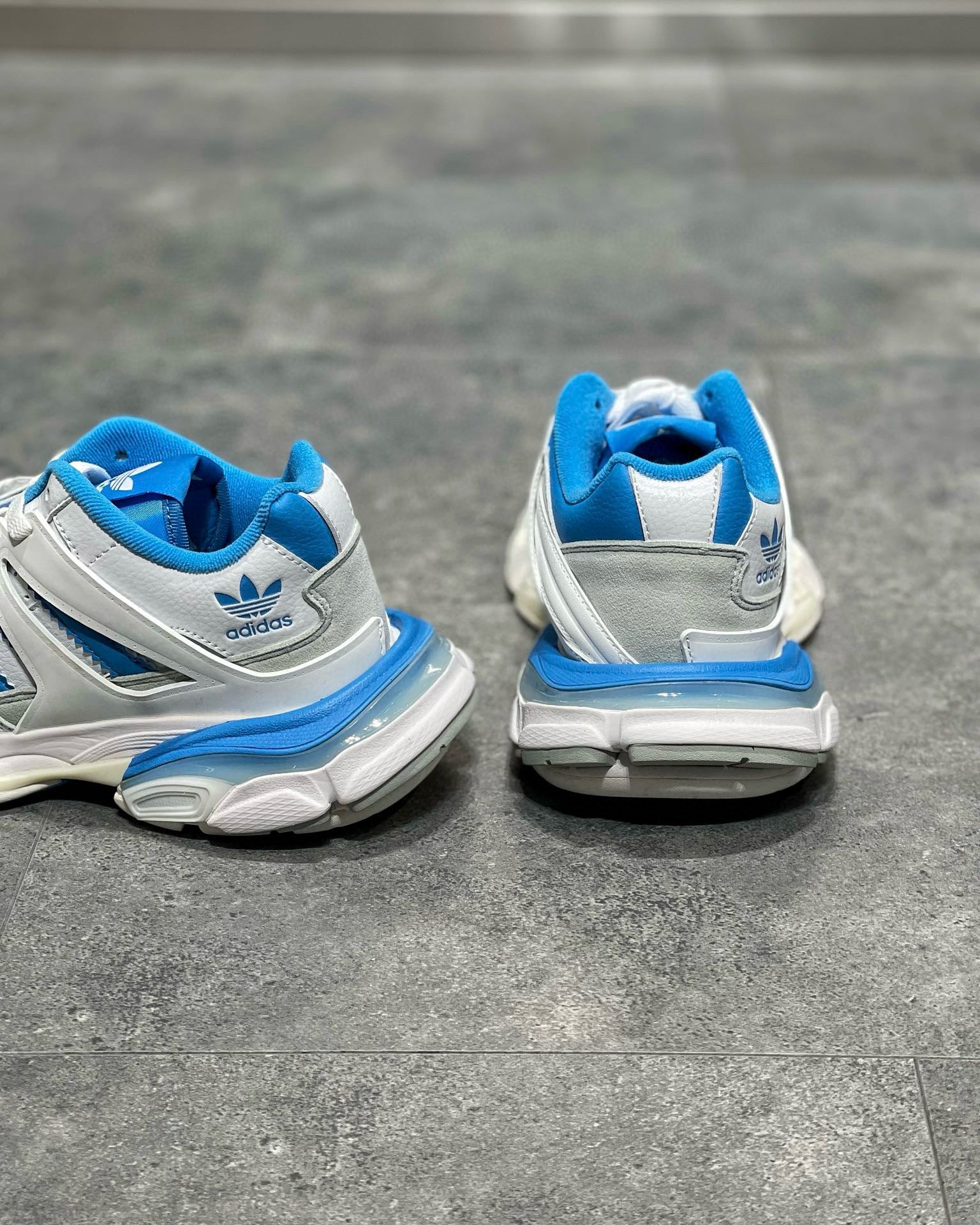 BLCG Sneakers