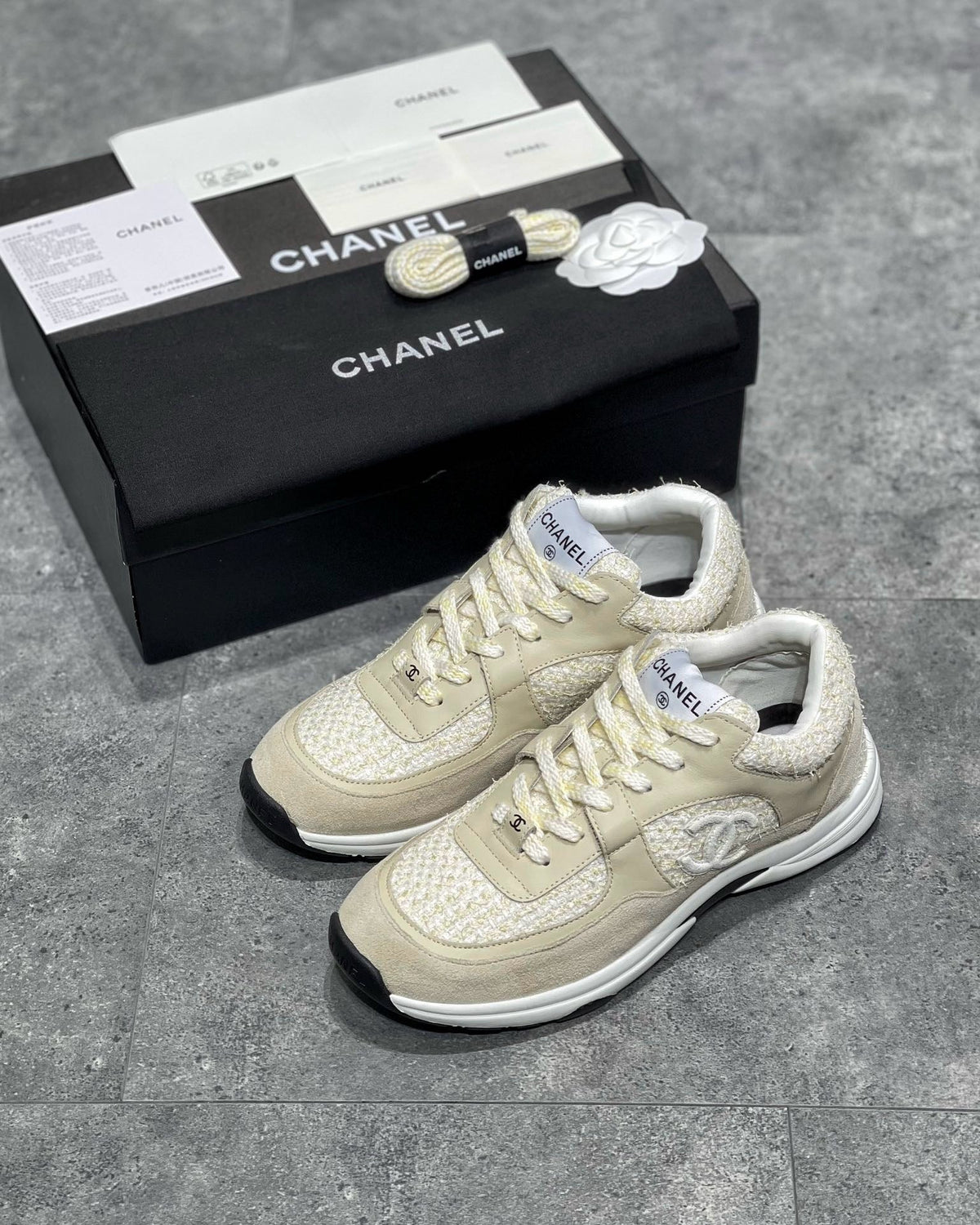 CHA Sneakers
