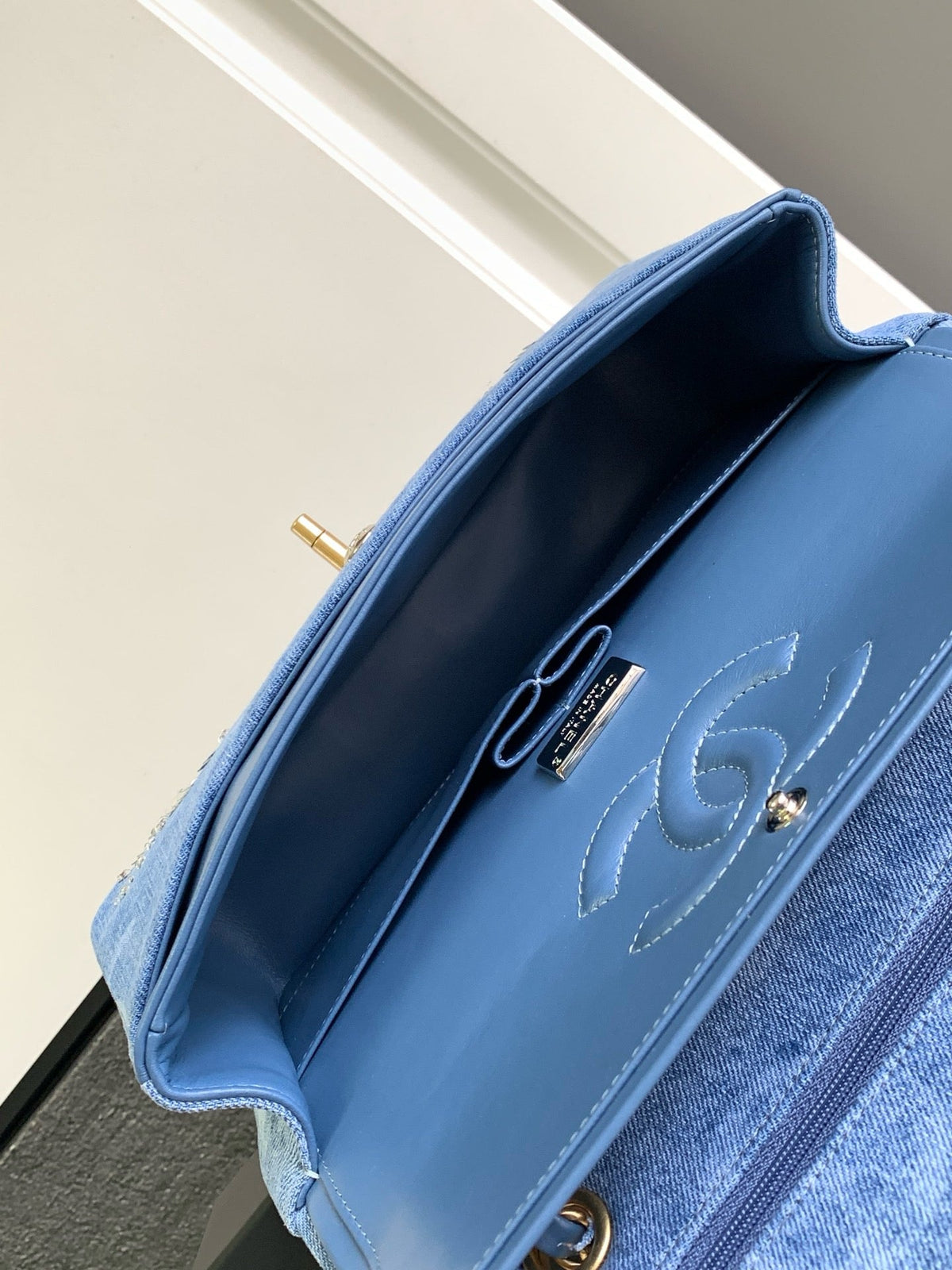 CHA 23K Denim CF