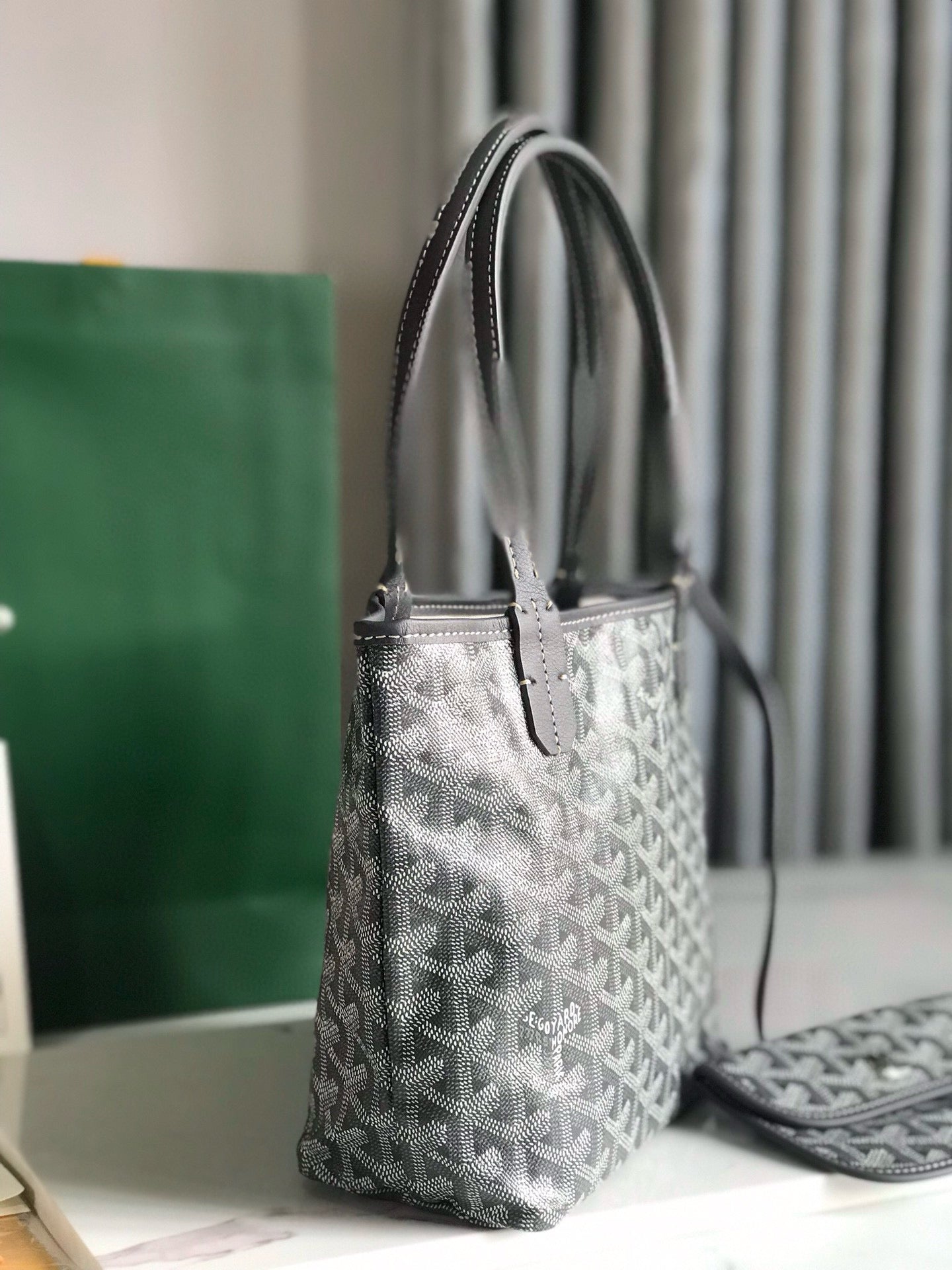 GOY BAG 20*19*10
