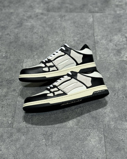 AMR Sneakers