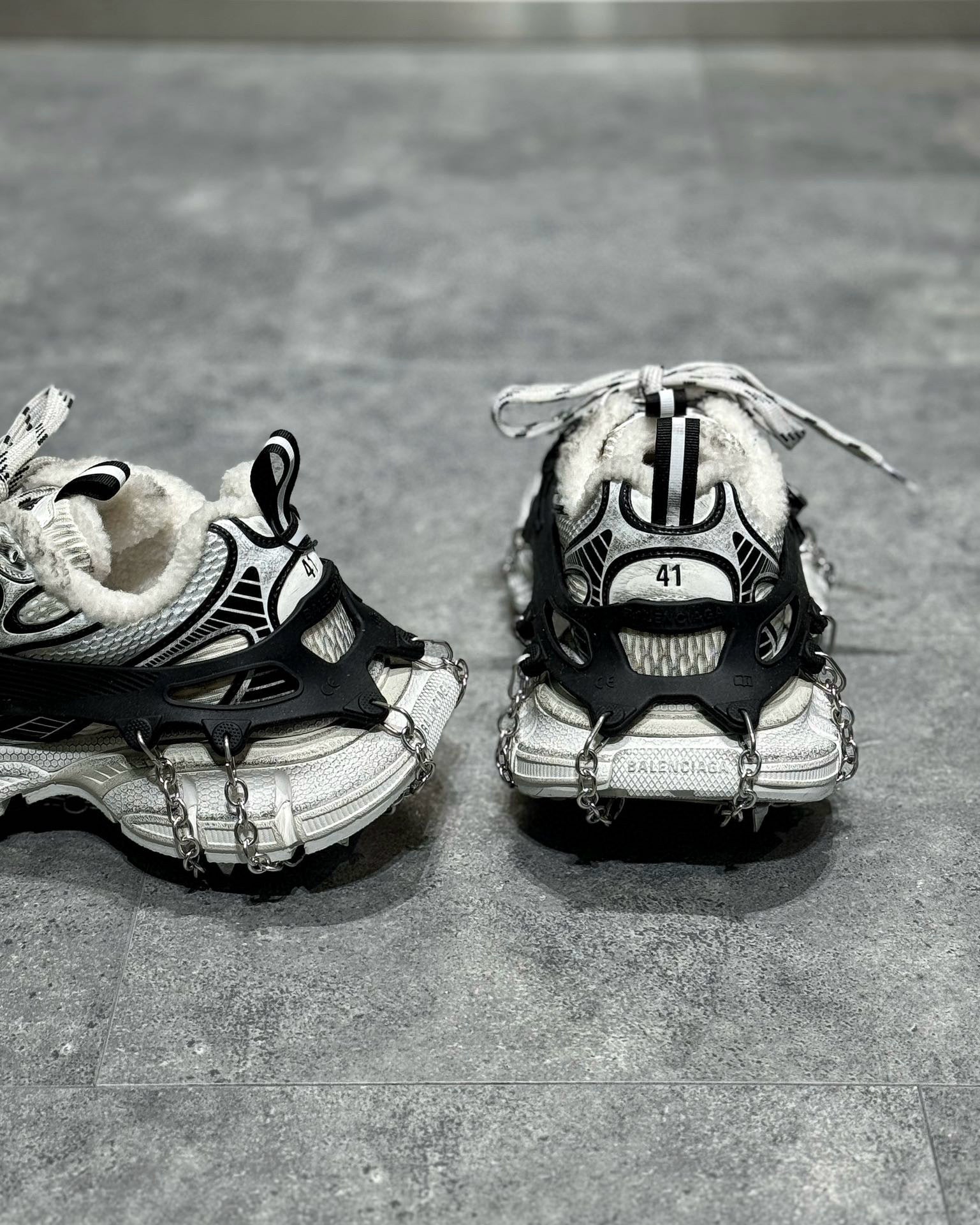 BLCG Sneakers