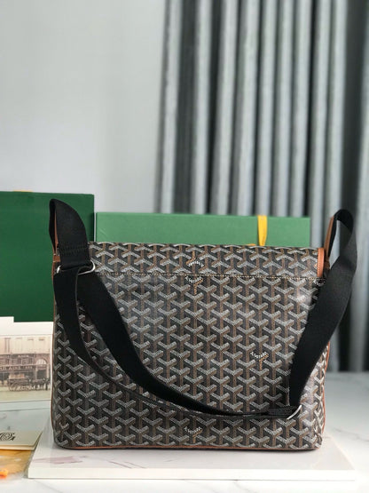 GOY Messenger Bag 35x26x7.5cm