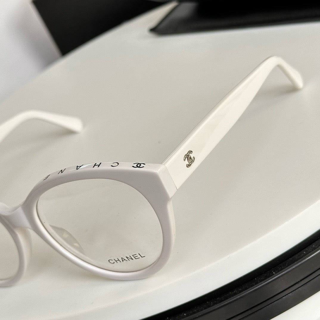 CHA glasses