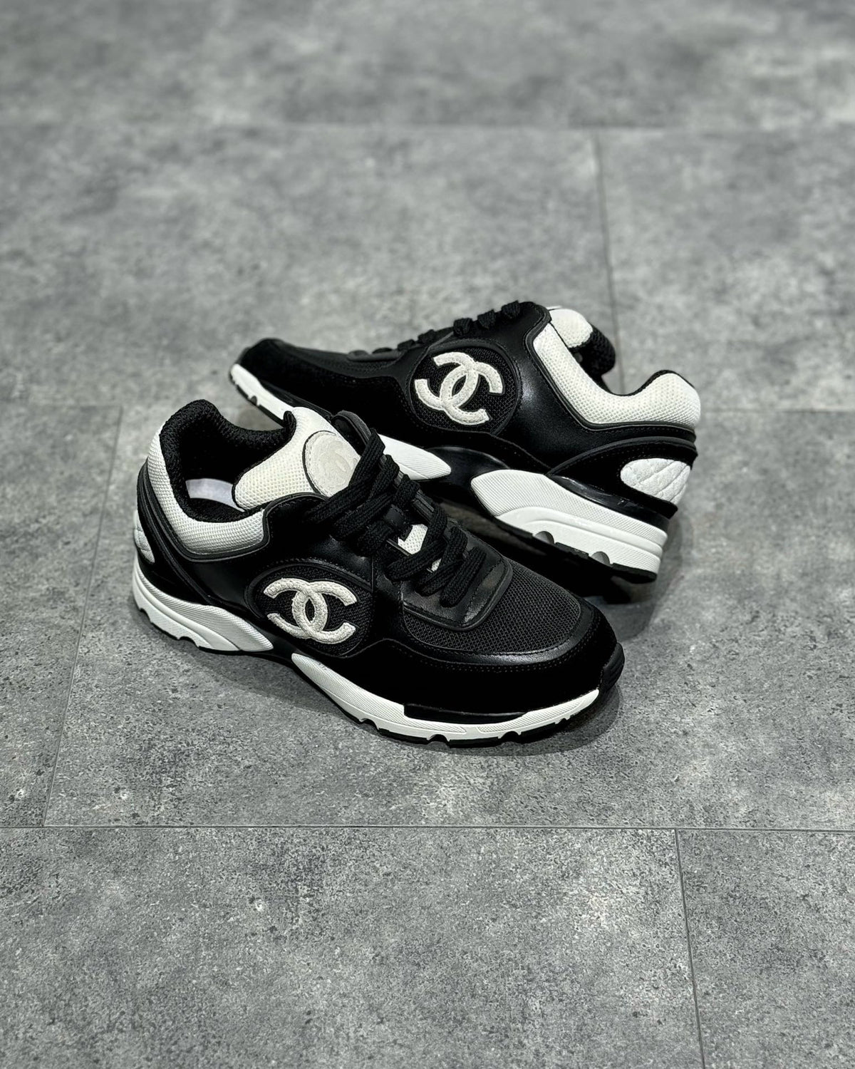 CHA Sneakers