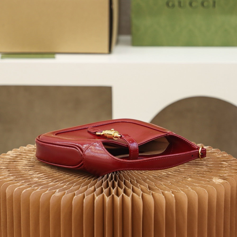 GC Jackie Mini 1961  19*13*3cm