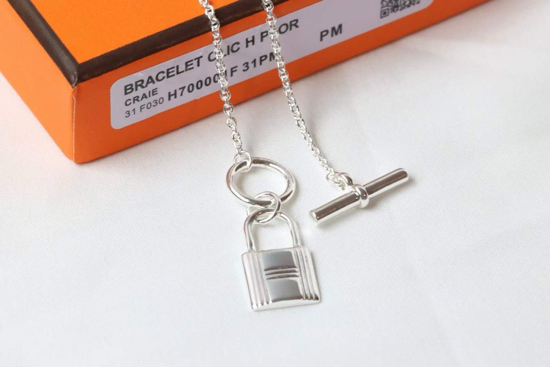 HERM Necklace
