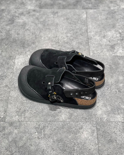 DIO Sandal