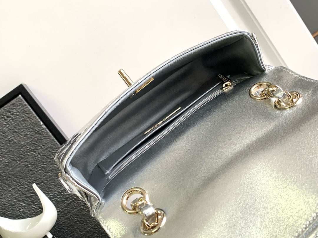 CHA 24C CF Mini Bag