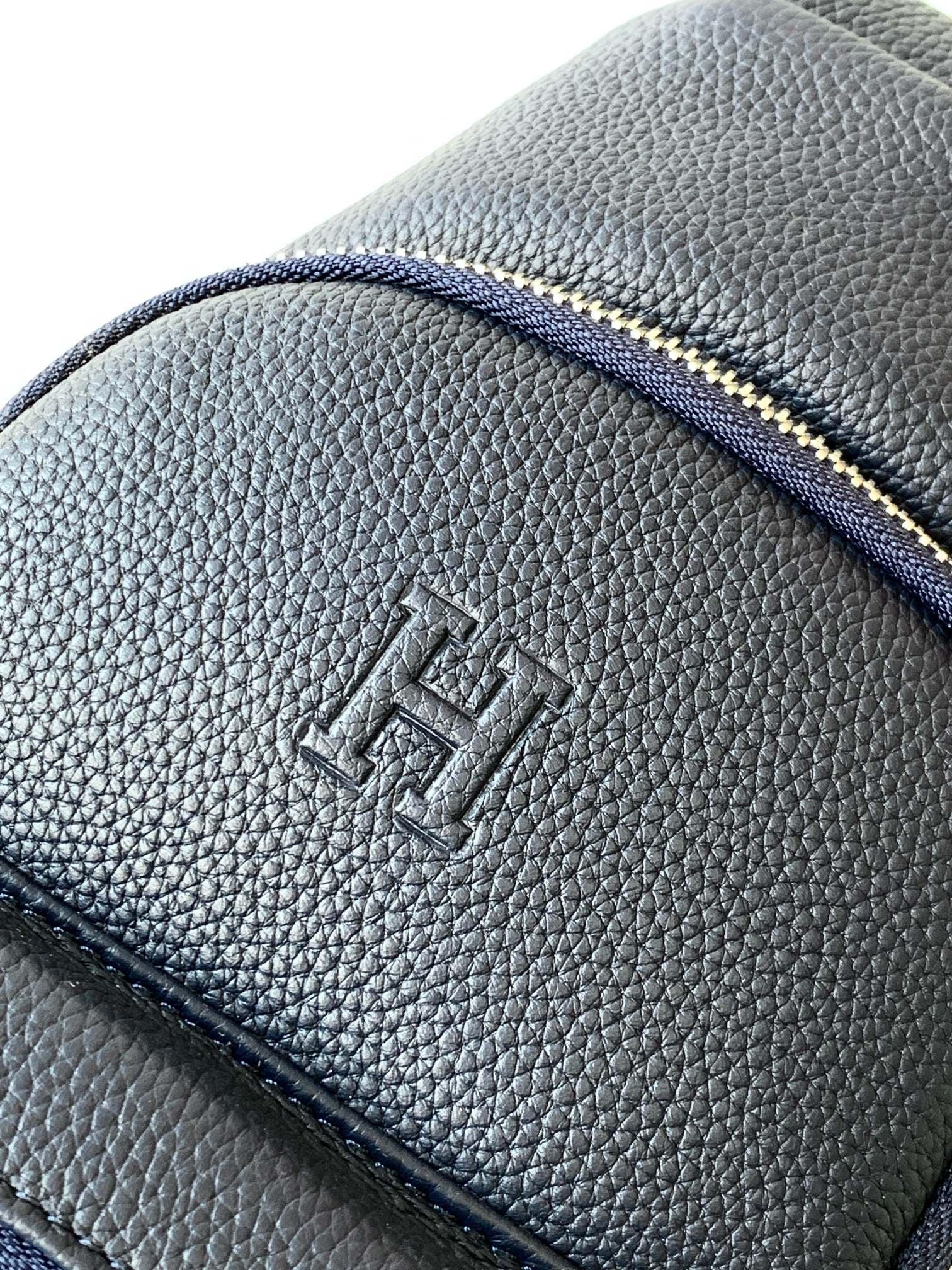 HERM Cross Body Bag