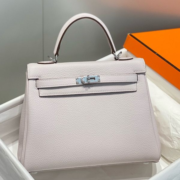 HERM Kelly 25cm Retourne Bag In Mauve Pale Clemence Leather