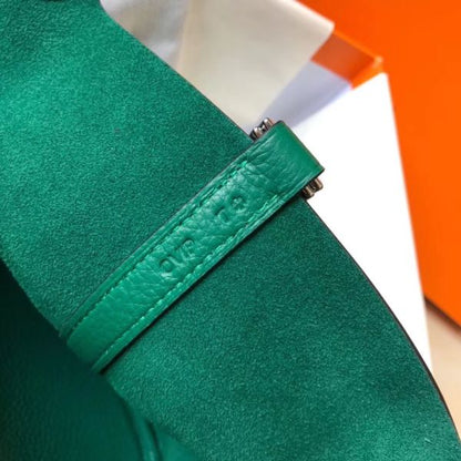HERM Picotin Lock 18 Bag In Vert Vertigo Clemence Leather