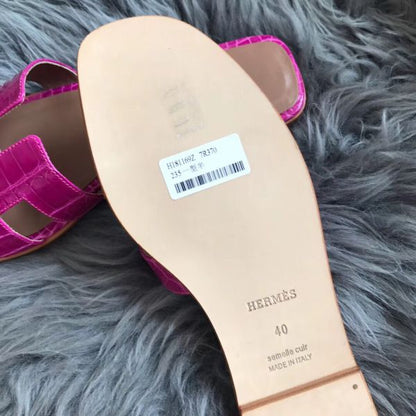 HERM Oran Sandals In Rose Shiny Niloticus Crocodile