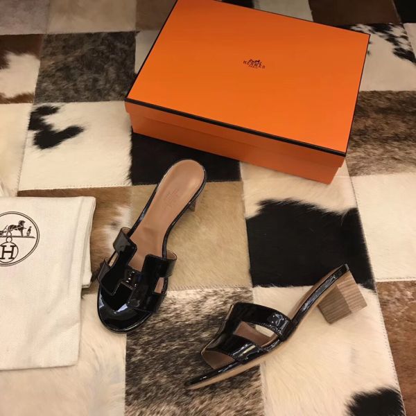 HERM Oasis Sandals In Black Patent Calfskin