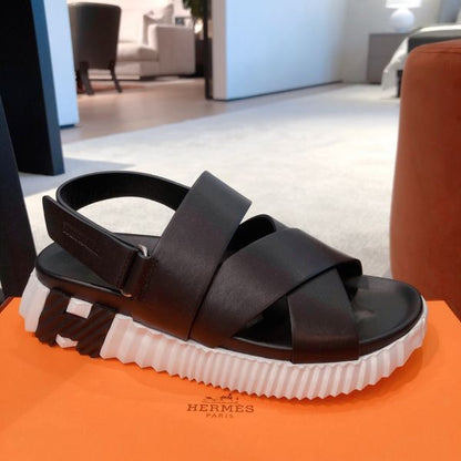 Hemes Women's Electric Sandals in Black Leather