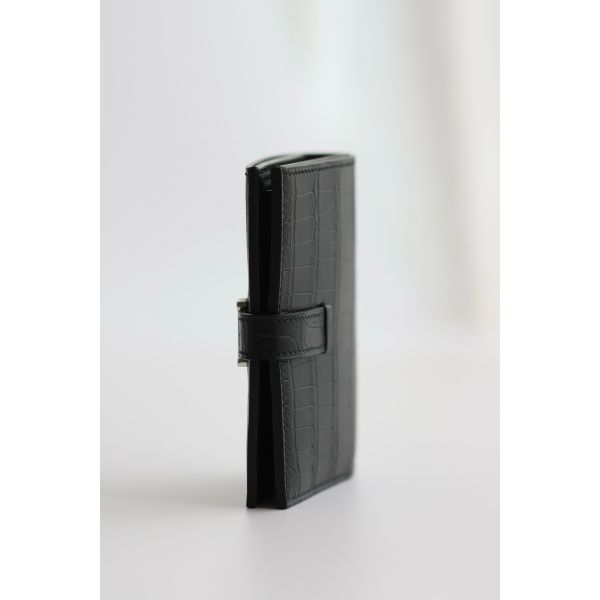 HERM Bearn Compact Wallet in Black Matte Alligator Leather