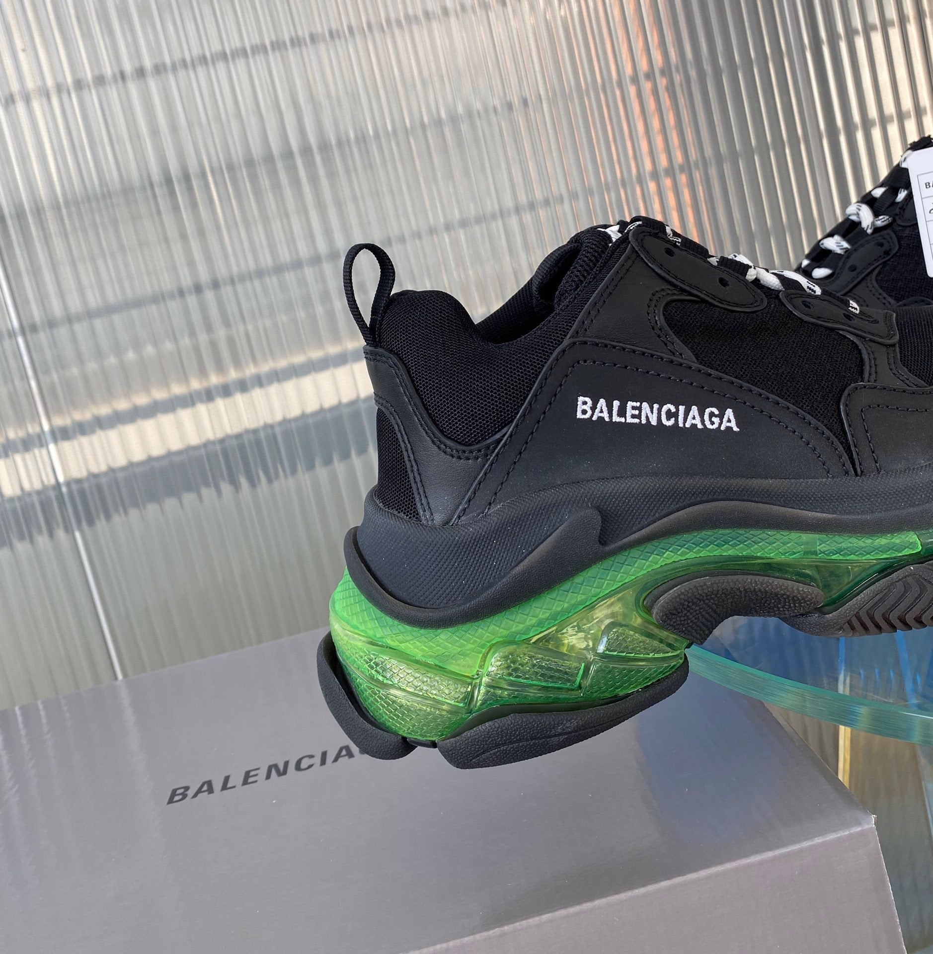 BLCG Sneakers