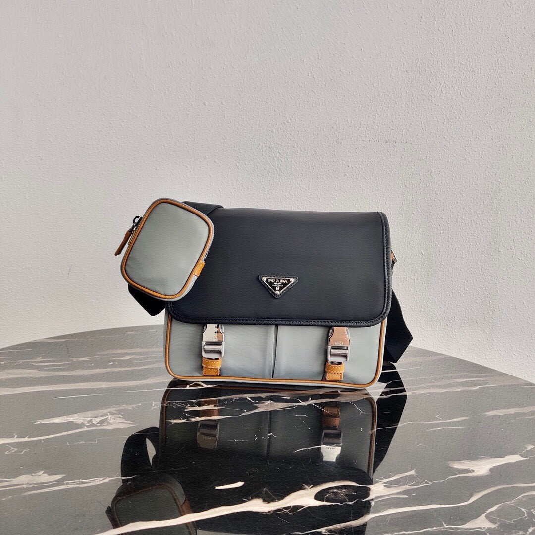 PRA Messenger Bag