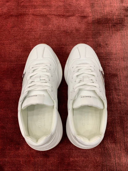 Sneakers & Shoes