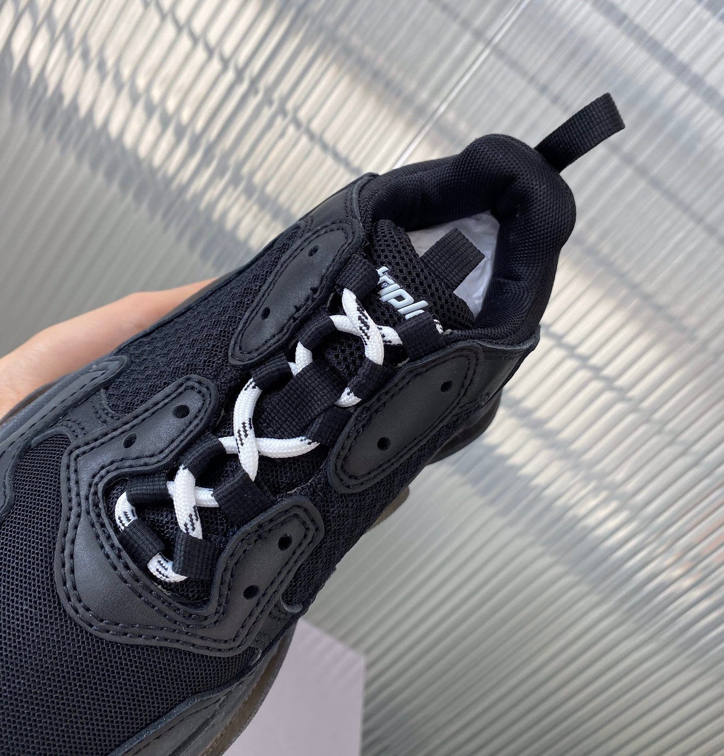 BLCG Sneakers