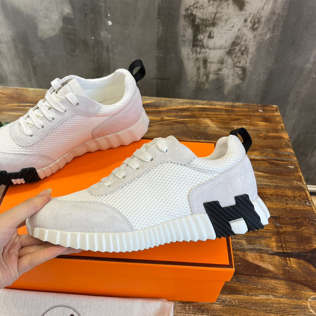 HERM Sneakers