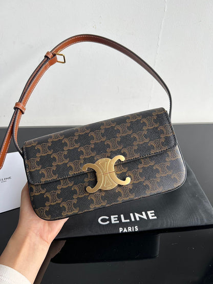 CEL Triomphe Hobo
