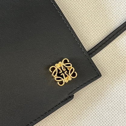 LO Sling Bag
