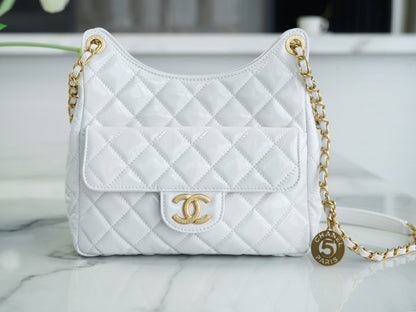 CHA 23C Hobo Bag