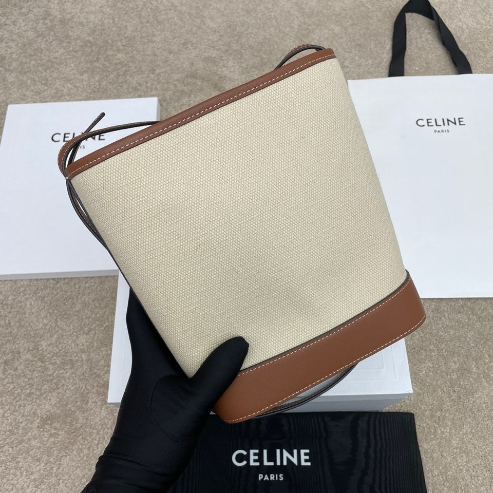 CEL Triomphe Bucket