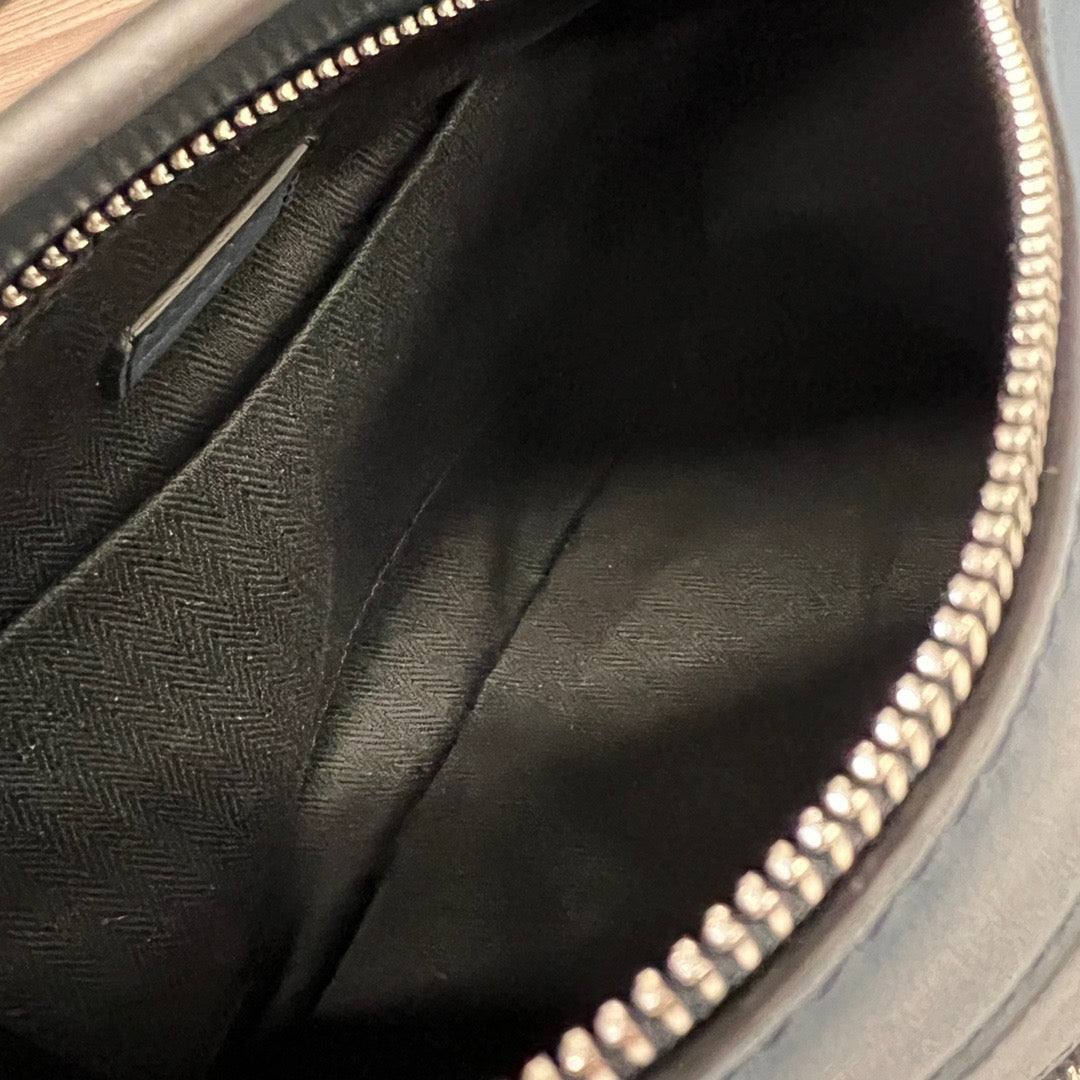 LO Puzzle Bag