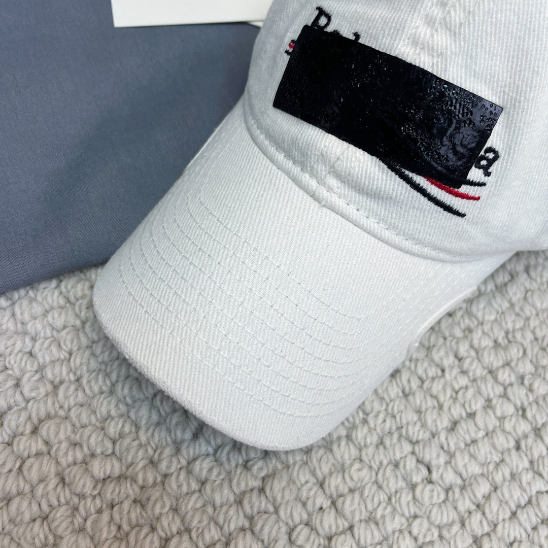 Caps