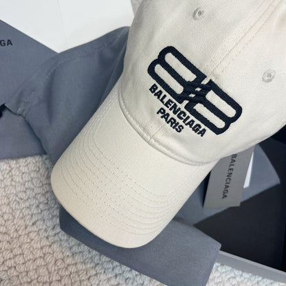 Caps