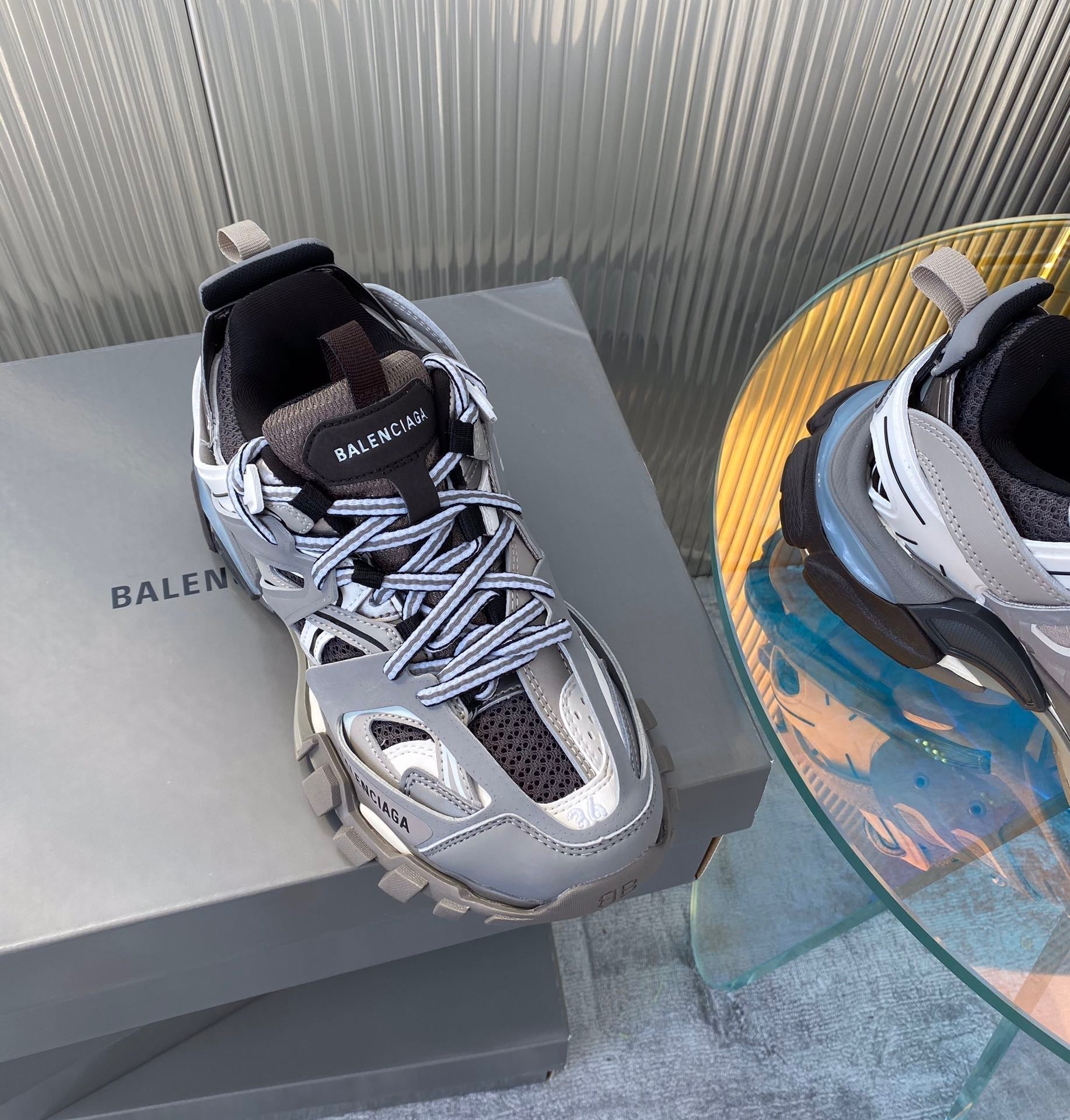 BLCG Sneakers