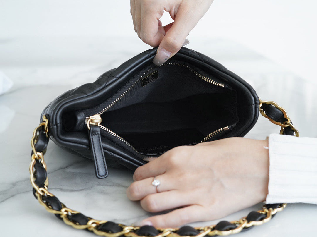 CHA 22K Hobo Bag