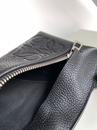 LO Sling Bag