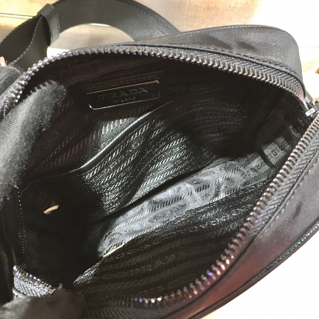 PRA Messenger Bag