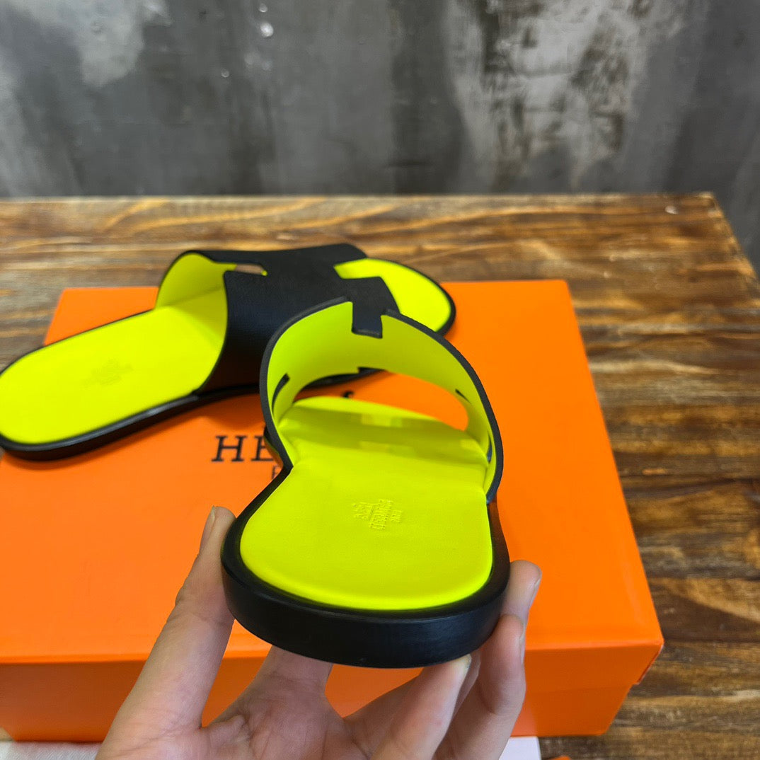HERM Sandal