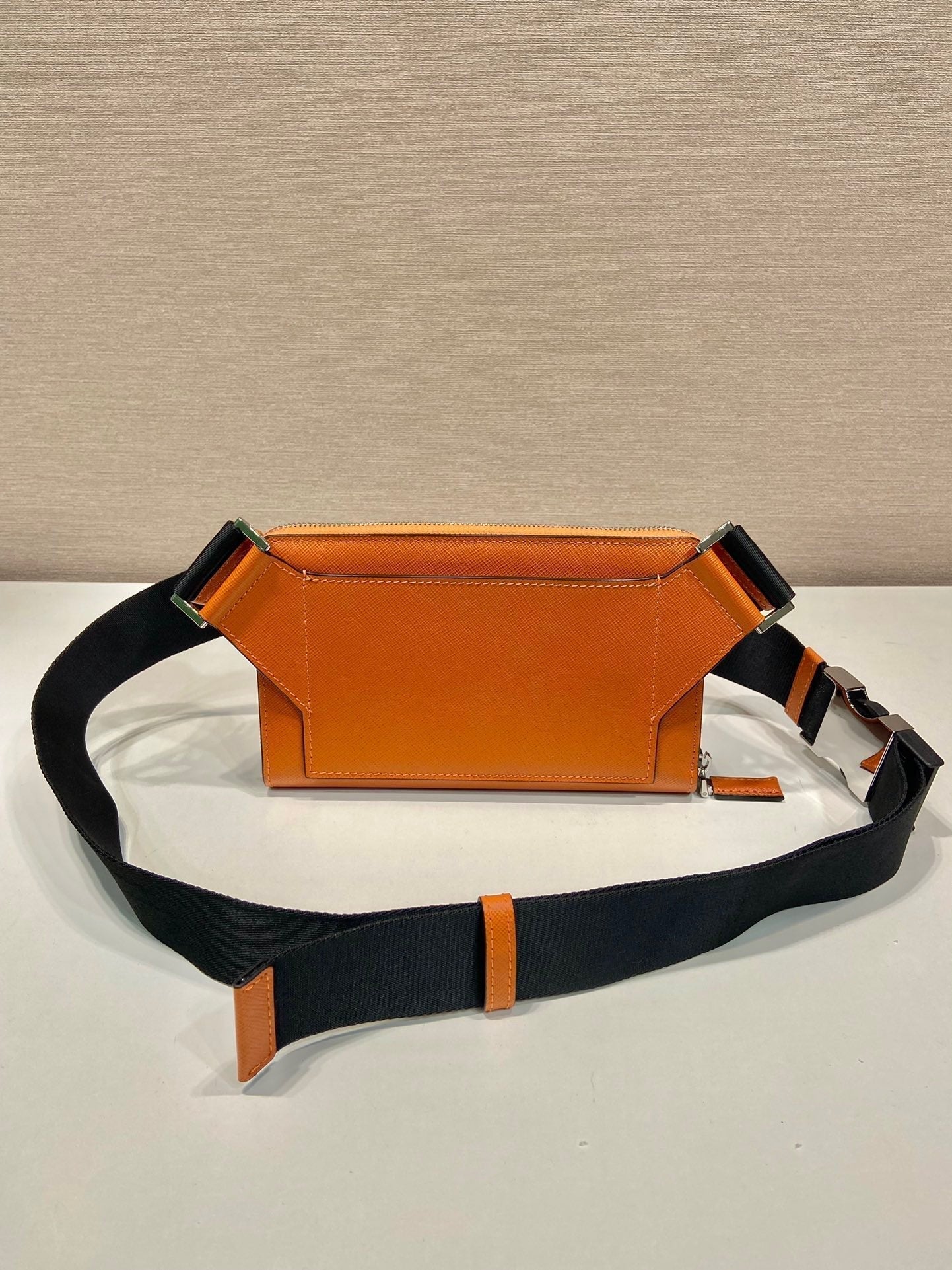 PRA Cross Body Bag