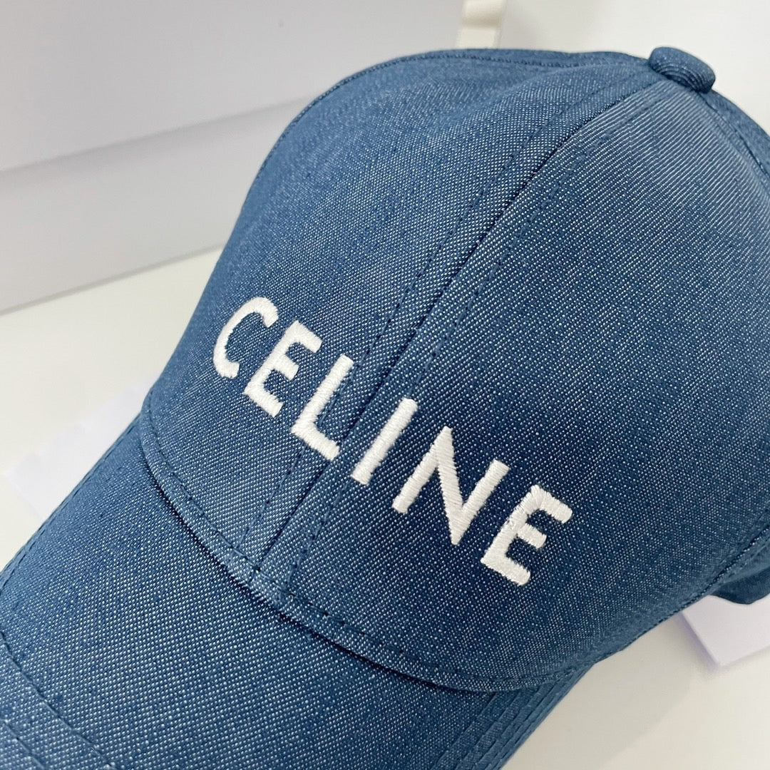 Caps