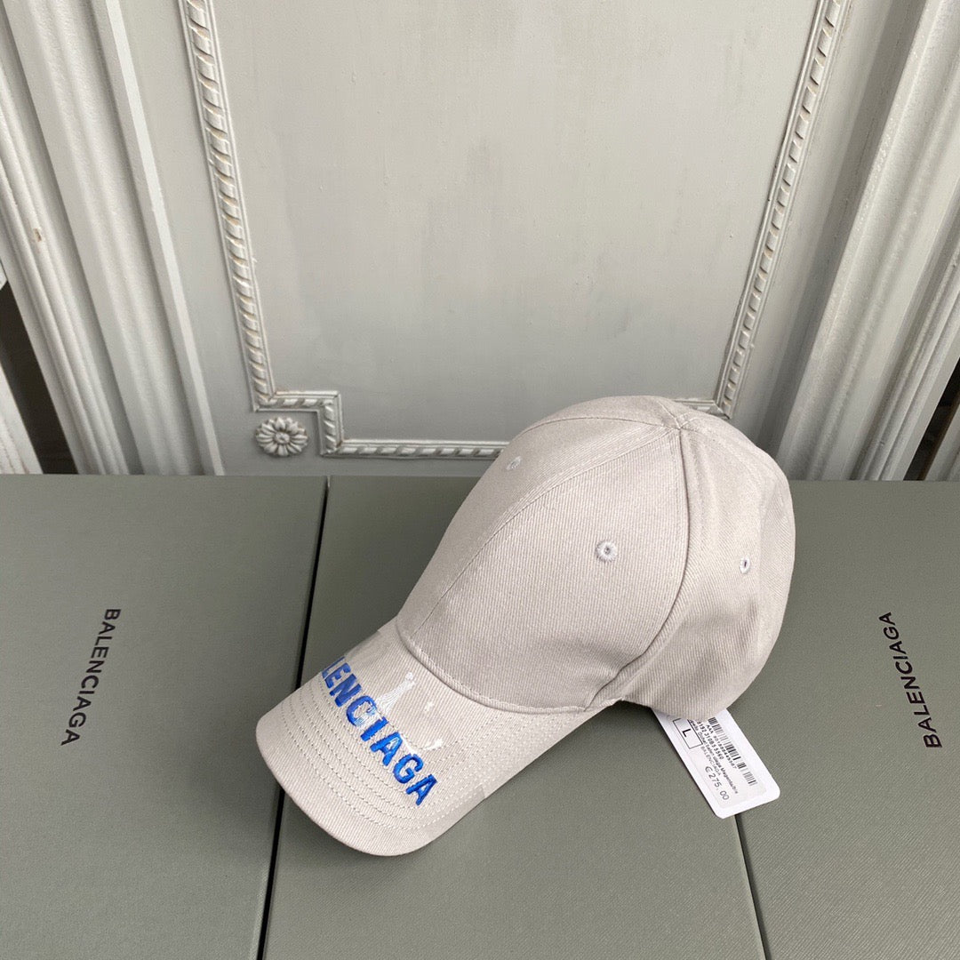 Caps