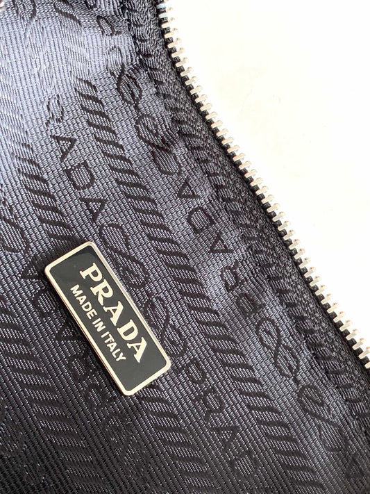 PRA Cross Body Bag