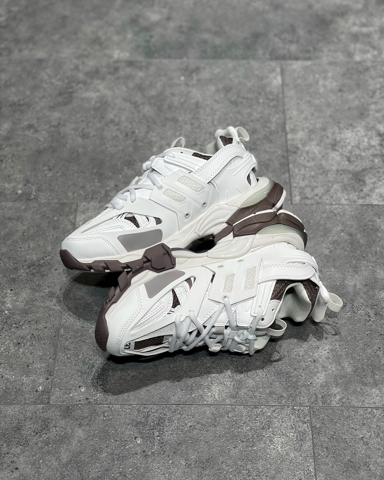 BLCG Sneakers