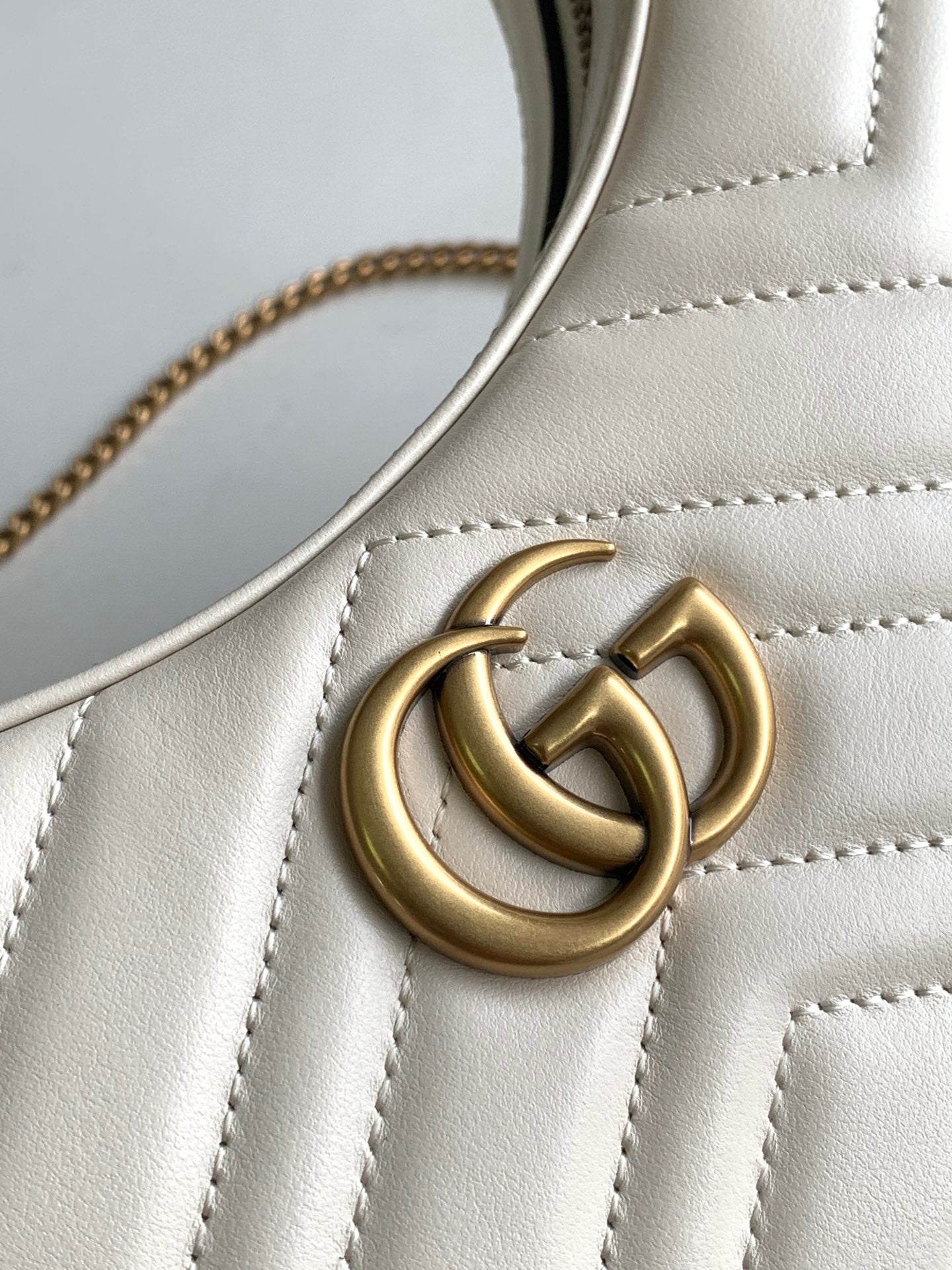 GUC Marmont Hobo