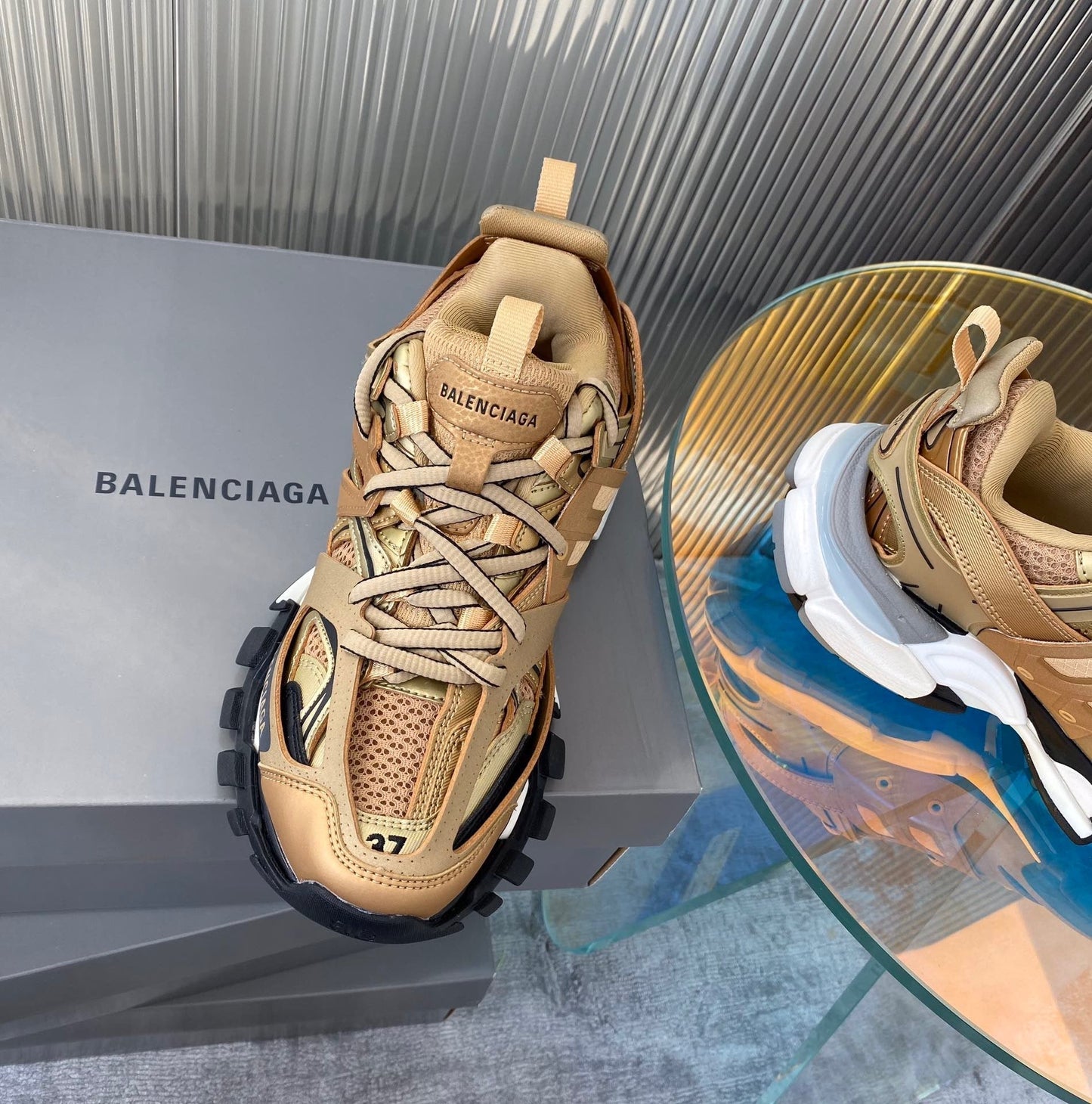 BLCG Sneakers