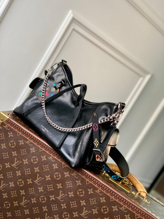 CARRYALL CARGO VIBE PM 33.5 IN BLACK LAMBSKIN COLORFUL MONOGRAM TAG