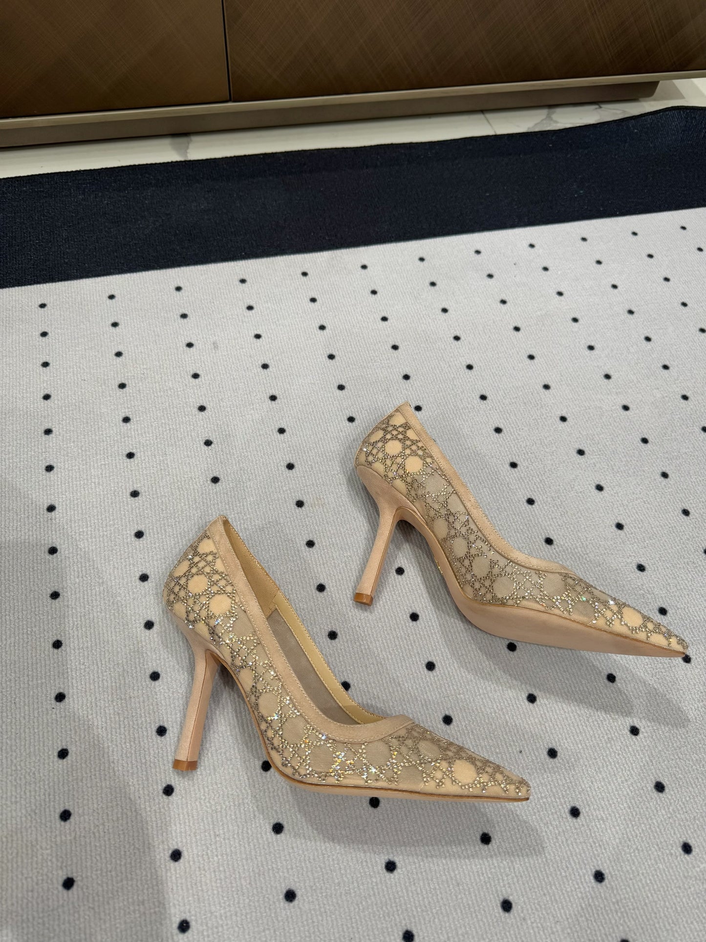 HIGH HEELS PUMP IN CAMEL BEIGE LAMB SUEDE 10 CM